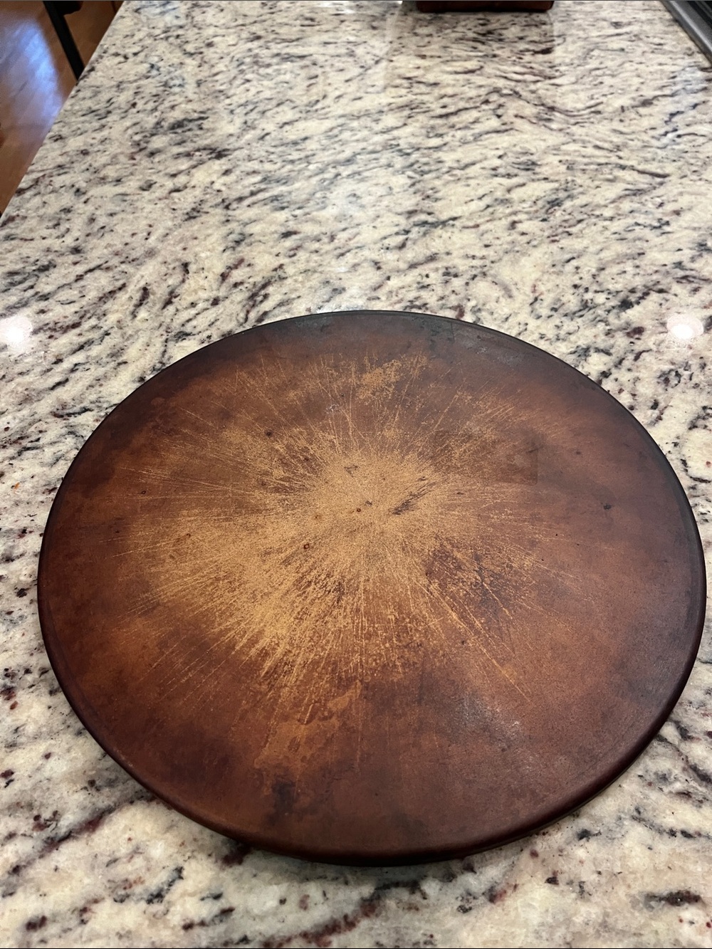 The pampered chef pizza stone